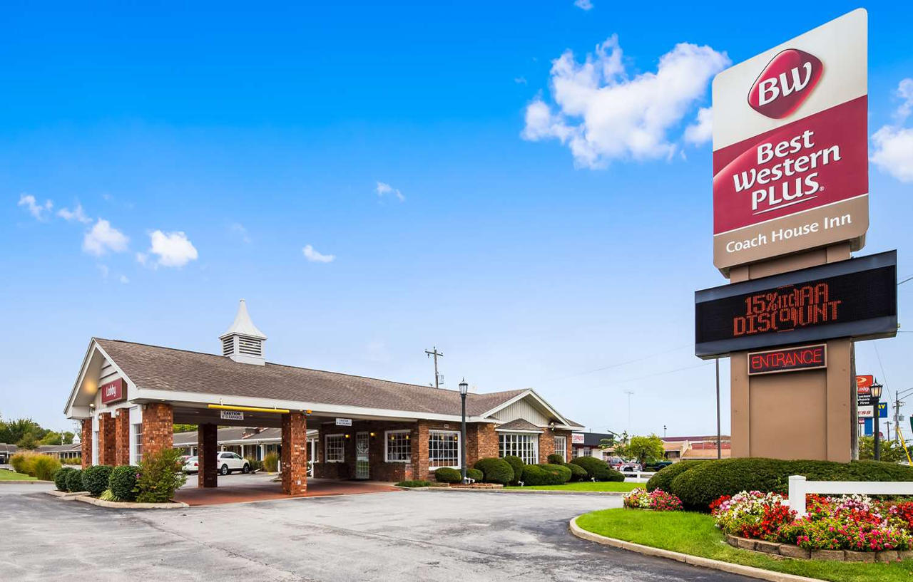 Best Western Coach House Hotel Springfield Exterior photo